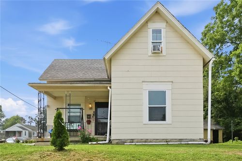 501 N Yellow Springs St, Springfield, OH, 45504-2461 | Card Image