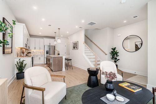 114 Zola Aly, Nashville, TN, 37209-2486 | Card Image