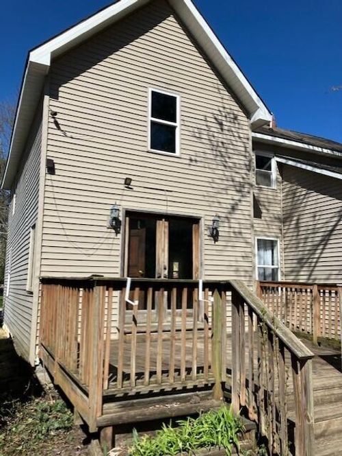 37 S Jackson St, Lapeer, MI, 48446-2418 | Card Image