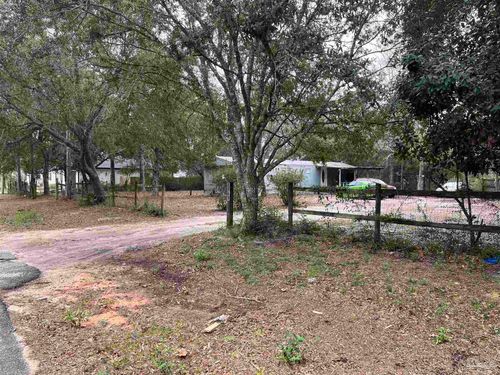 5943 Capitol Dr, GULF BREEZE, FL, 32563-7607 | Card Image