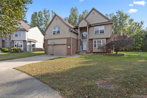 35901 Abbey Ct, Romulus, MI, 48174-6348 | Card Image