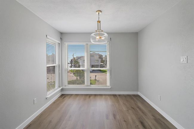 334 Admiral Cir, House other with 4 bedrooms, 3 bathrooms and 3 parking in Tiki Island TX | Image 22