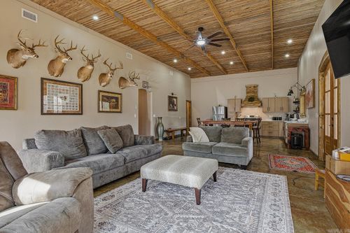 4822 Possum Hollow Rd, Harrisburg, AR, 72432-8568 | Card Image