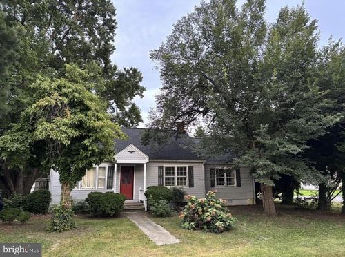 808 Daingerfield St, TAPPAHANNOCK, VA, 22560-2259 | Card Image