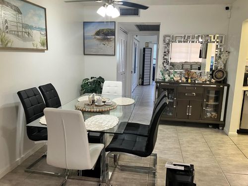 312 Southampton A, West Palm Beach, FL, 33417-7802 | Card Image