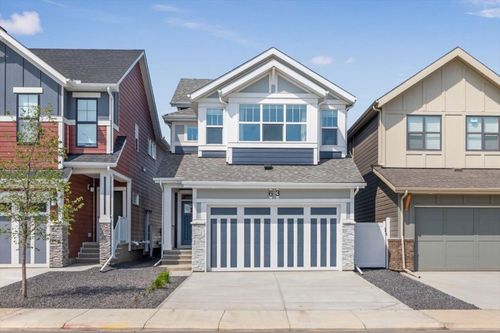 63 Magnolia Court Se, Calgary, AB, T3M3M5 | Card Image