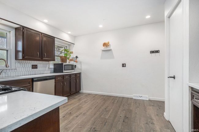 23138 Fredrick Cir, House other with 4 bedrooms, 2 bathrooms and null parking in Elkhart IN | Image 12