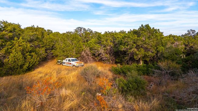 111 Hondo Oaks Dr, Home with 0 bedrooms, 0 bathrooms and null parking in Tarpley TX | Image 16