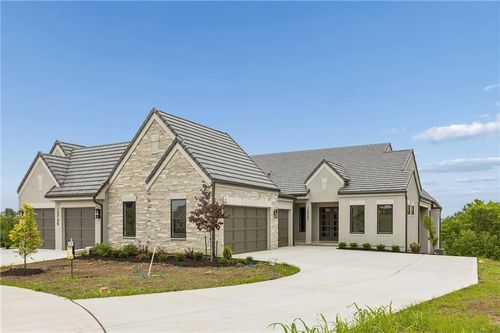 13751 Pembroke Cir, Leawood, KS, 66224 | Card Image