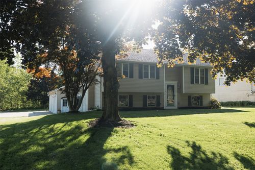 1007 Fair Ave, Erie, PA, 16511-2450 | Card Image