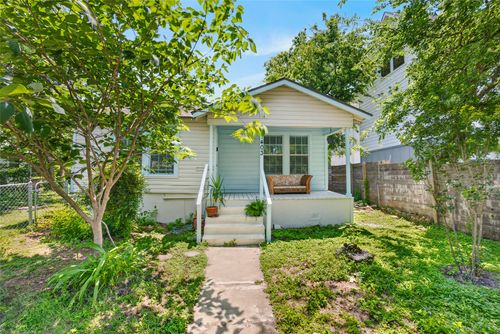 1403 Clifford Ave, Austin, TX, 78702-1630 | Card Image