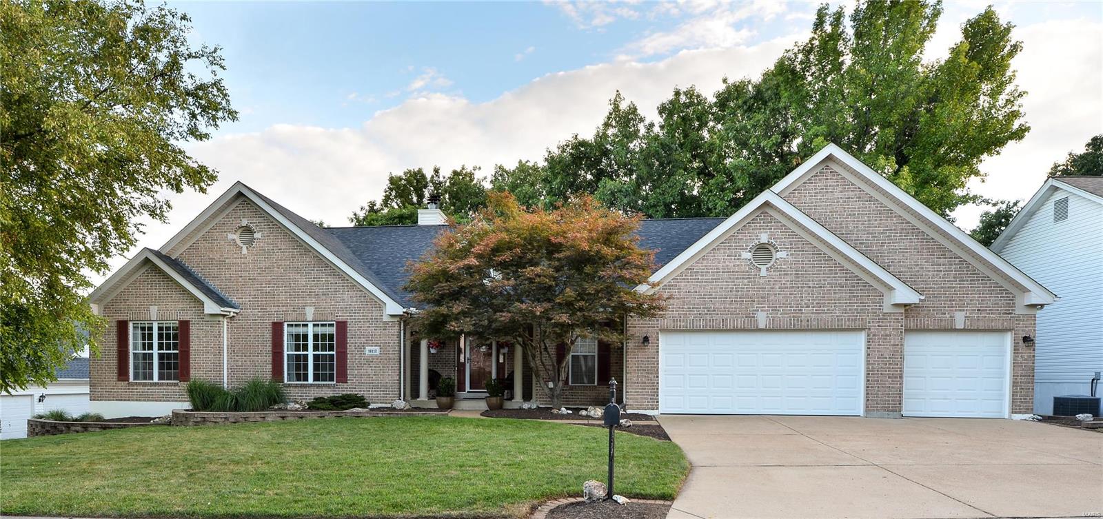 Pine Terrace Dr, Ballwin, MO 63021