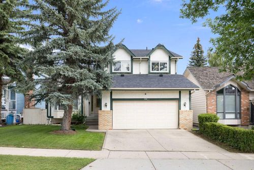 156 Woodfield Rd Sw, Calgary, AB, T2W3V9 | Card Image