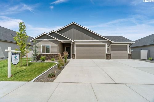 231 Schrute Rd, Prosser, WA, 99350-5587 | Card Image