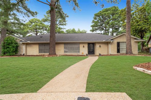 1715 Venetian Cir, Arlington, TX, 76013-3307 | Card Image