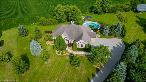 10 Eagle Ridge Crt, Glen Morris, ON, N0B1W0 | Card Image