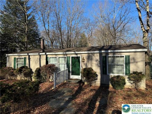 110 Berryman Ln, Albrightsville, PA, 18210-7833 | Card Image