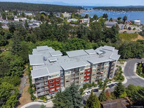 312-20 Barsby Ave, Nanaimo, BC, V9R5V7 | Card Image