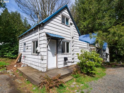 1-69947 E Highway 26, Rhododendron, OR, 97049-8739 | Card Image
