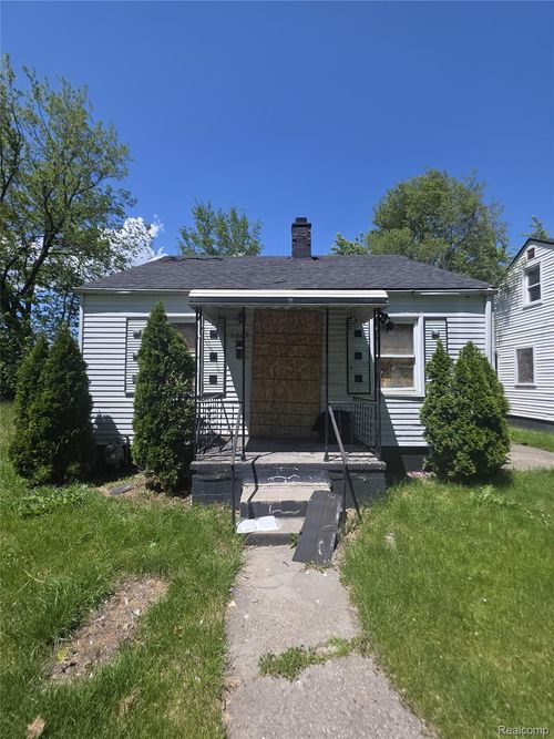 6809 Brimson St, Hamtramck, MI, 48212-2003 | Card Image
