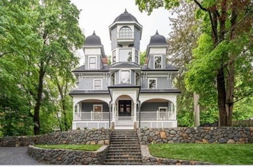 a-14 Summit St, Newton, MA, 02458-1809 | Card Image