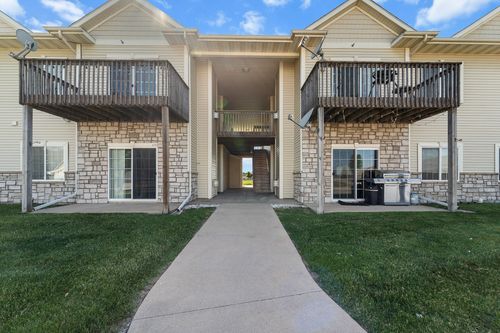 2-1632 Nw Prairie Lakes Dr, Ankeny, IA, 50023-4831 | Card Image