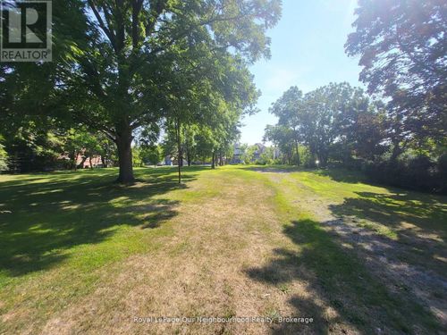 54 Redfern Cres, Bowmanville, ON, L1C | Card Image