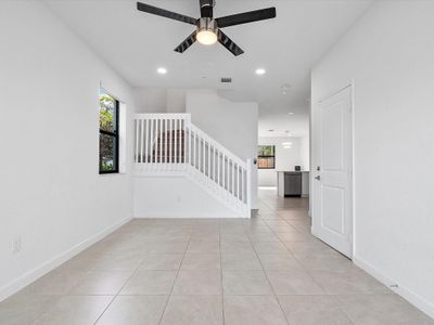 203 Sw 159th Ter, Townhouse with 4 bedrooms, 2 bathrooms and null parking in Pembroke Pines FL | Image 3