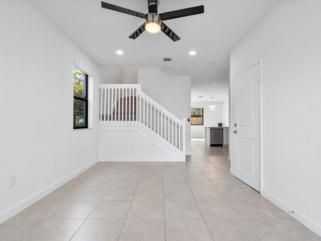 203 Sw 159th Ter, Townhouse with 4 bedrooms, 2 bathrooms and null parking in Pembroke Pines FL | Image 3