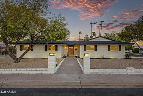 3527 S Oak St, Tempe, AZ, 85282-5749 | Card Image