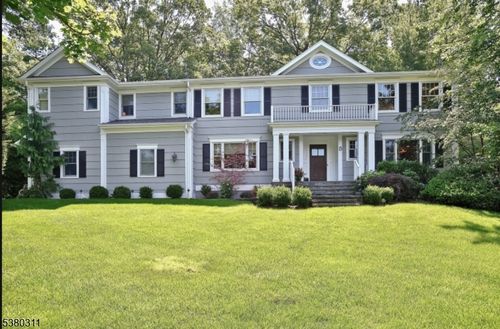 8 Tanger Dr, Livingston, NJ, 07039-1429 | Card Image