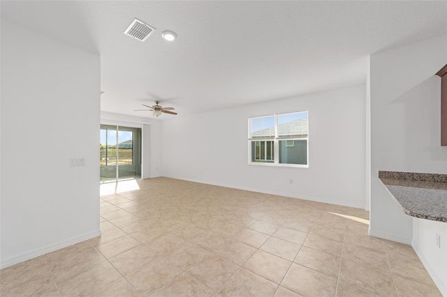 10277 Sw 96 Th Loop, House other with 2 bedrooms, 2 bathrooms and null parking in OCALA FL | Image 11