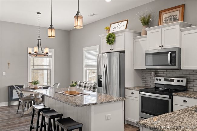 17 Old Capital Rdg Ne, Home with 3 bedrooms, 2 bathrooms and null parking in Corydon IN | Image 9