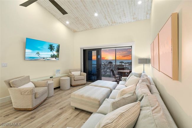 2535 Beach Villas, Condo with 4 bedrooms, 3 bathrooms and null parking in CAPTIVA FL | Image 5