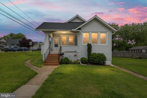40 Hampton Rd, LINTHICUM HEIGHTS, MD, 21090-1616 | Card Image