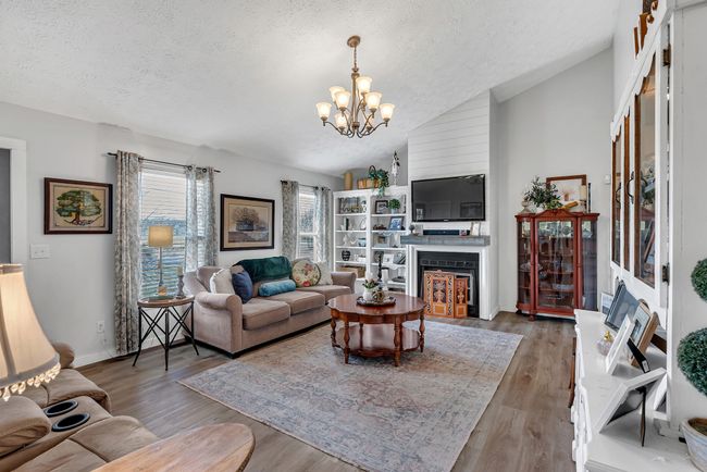 1635 Kingwood Ln, House other with 3 bedrooms, 2 bathrooms and 2 parking in Rockvale TN | Image 4