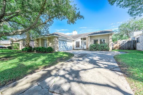 2015 Echo Rdg, Sugar Land, TX, 77478-4342 | Card Image