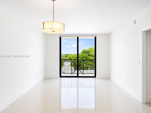 529-301 Altara Ave, Coral Gables, FL, 33146-1466 | Card Image