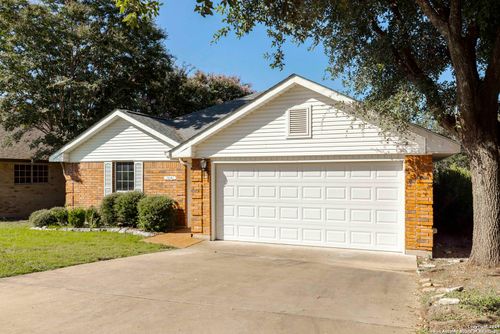 1241 Victory Ln, Kerrville, TX, 78028-2776 | Card Image