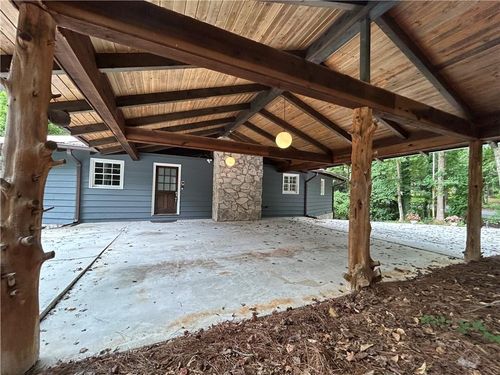3568 Lake Dr Se, Smyrna, GA, 30082-2812 | Card Image