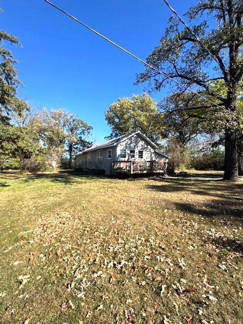 623 E Adams Ave, Mahnomen, MN, 56557-4617 | Card Image