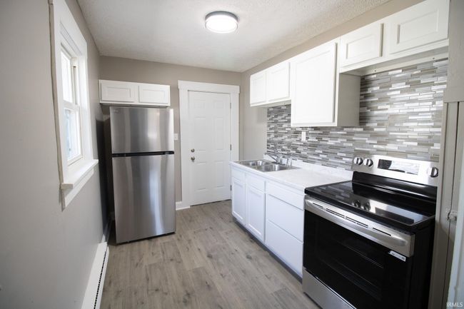 118 W Third St, House other with 2 bedrooms, 1 bathrooms and null parking in Winchester IN | Image 12