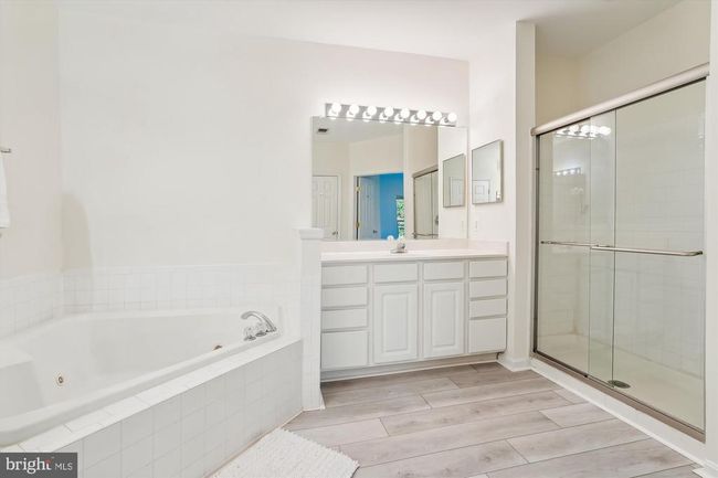 UNIT-421 - 2911 Deer Hollow Way, Condo with 3 bedrooms, 3 bathrooms and null parking in FAIRFAX VA | Image 26