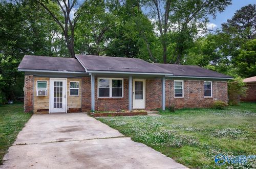 2617 Rita Ln Nw, Huntsville, AL, 35810-3577 | Card Image