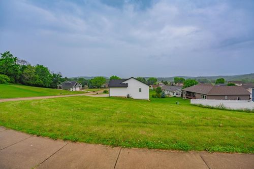 1225 Ripp Dr, Black Earth, WI, 53515-9810 | Card Image