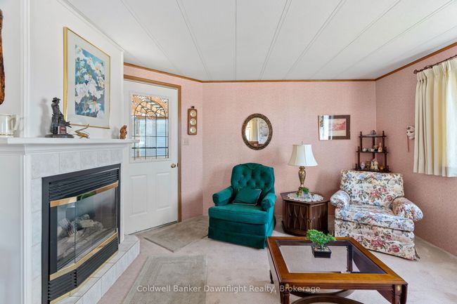 46 Redford Dr, Home with 2 bedrooms, 2 bathrooms and 2 parking in Exeter ON | Image 7