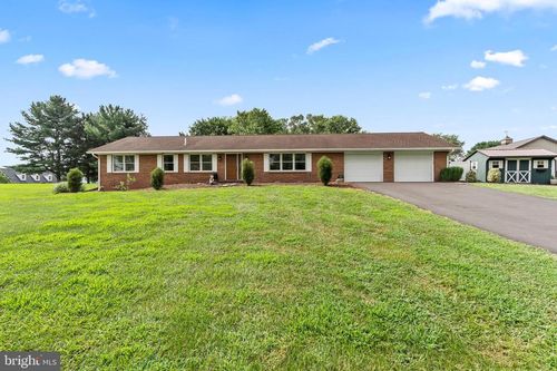 19727 Toms Rd, BOONSBORO, MD, 21713-1735 | Card Image