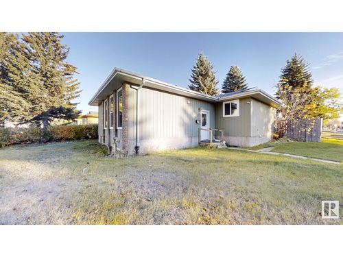 6125 17a Ave Nw, Edmonton, AB, T6L2B8 | Card Image