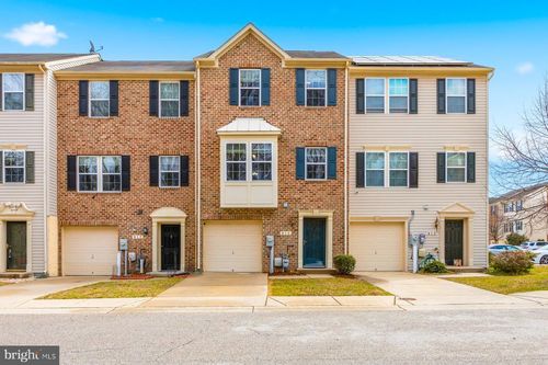 915 Hopkins Cor, GLEN BURNIE, MD, 21060-8457 | Card Image