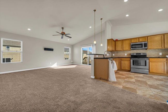 8598 Pinnebog River Dr, House other with 3 bedrooms, 3 bathrooms and null parking in Fowlerville MI | Image 5